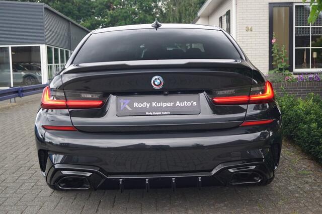BMW 3-SERIE 330e (292pk) M340I Look Wheelforce/Laser/HUD/Keyless/Carbon