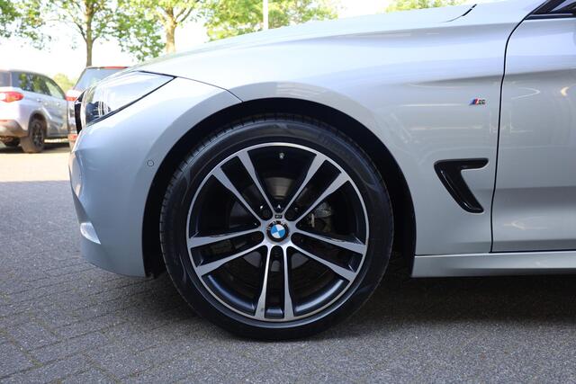 BMW 3-SERIE GT Gran Turismo 320i High Executive Edition M-Sport PANO STOELVERW. CAMERA LEER ELEC-KLEP DAB NAVI CRUISE CLIMA 2XPDC 19''LMV NAP