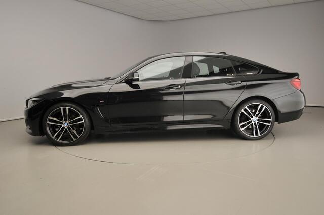 BMW 4-SERIE Gran Coupe 418i | M-Sportpakket | LED | Leder | Navigatie | Sportstoelen | Stoelverwarming | DAB | Hifi speakers | Alu 19 inch