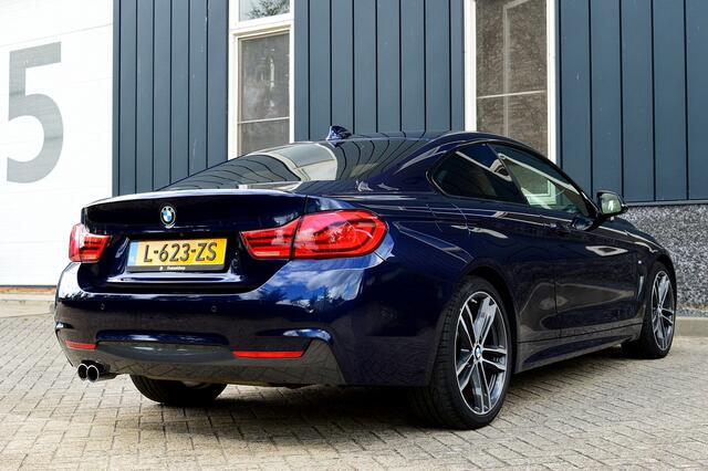BMW 4-SERIE Coupé 420i M-Sport High Executive Rijklaarprijs-Garantie Leder Sport interieur Led Camera Apple Carplay Airco