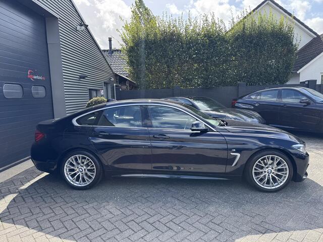 BMW 4-SERIE Gran Coupé 420i High Executive M-Sport | Navigatie | Parkeersensoren | 18 Inch Lichtmetalen Velgen | Stoelverwarming |