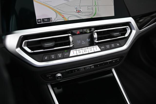 BMW 4-SERIE Cabrio 420i High Executive Automaat / Achteruitrijcamera / Parking Assistant / Live Cockpit Professional / Stoelverwarming / Cruise Control / 19" LMV