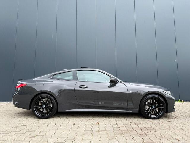 BMW 4-SERIE Coupé 430i M-Sport / Leder / Pano / Camera