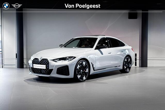 BMW 4-SERIE Gran Coupé M440i High Executive | M Sport Pro | Glazen schuif-/kanteldak | Harman Kardon | Stoelverwarming |