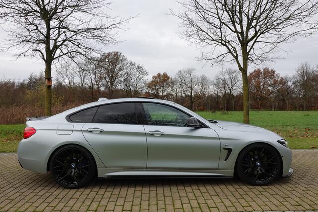 BMW 4-SERIE Gran Coupé 440i High Executive Edition | Concaver | BTW | Head Up | Stoelverwarming | Schuif-kantel | Leder | Remus | Keyless |