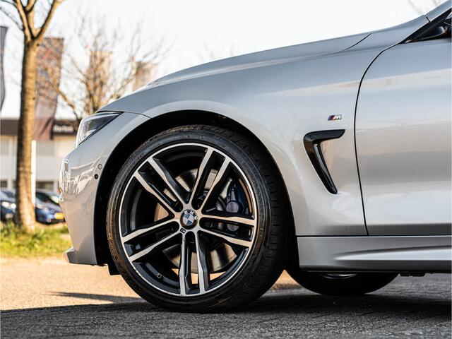 BMW 4-SERIE Coupé 440i High Exe M-Sport ORG NL PANO HARMAN KARDON MEMORY STOEL 360 CAMERA BOMVOL!!