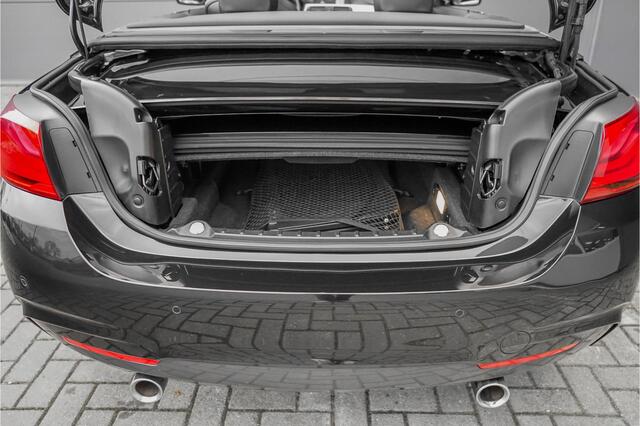 BMW 4-SERIE Cabrio 440i M-Sport Nekverwarming H/K Trekhaak 19"