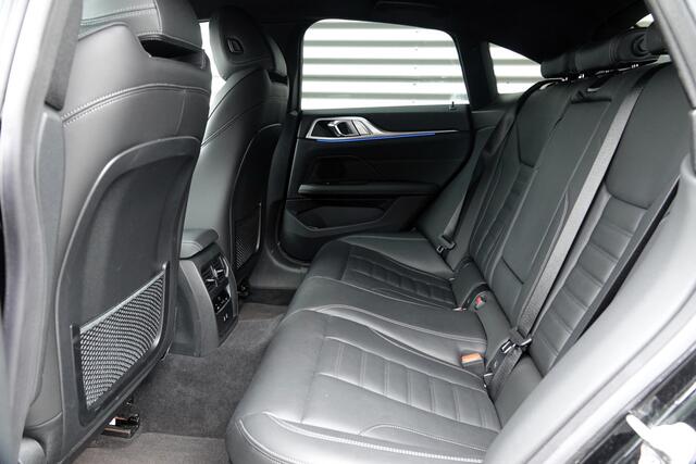 BMW 4-SERIE Gran Coupé 420i Business Edition Plus M Sport | Camera | Leder | Stoelverwarming | Sfeer |