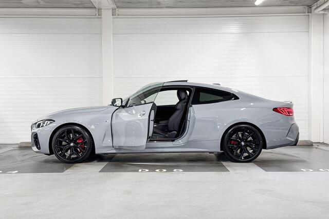 BMW 4-SERIE Coupé 420i | M-Sport Pro | Innovation Pack | Comfort Pack | Driving Assistant | Harman/Kardon | Schuif-/kanteldak | Comfort Access