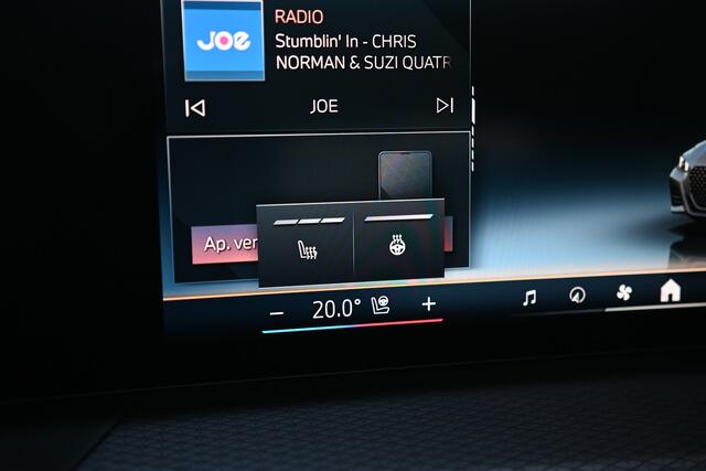 BMW 4-SERIE Coupé 420i M Sport Automaat / Schuif-kanteldak / Achteruitrijcamera / M Sportonderstel / Comfort Access / Stuurverwarming / Adaptieve LED / Widescreen Display / Stoelverwarming