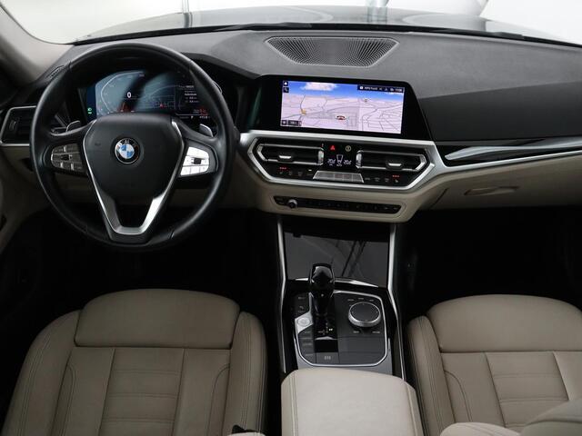 BMW 4-SERIE Gran Coupé 420i Edition Plus | Trekhaak | Stoelverwarming | Memory | Carplay | Leder | Navigatie | Camera | Achterbankverwarming | Keyless | Full LED | Sportstoelen