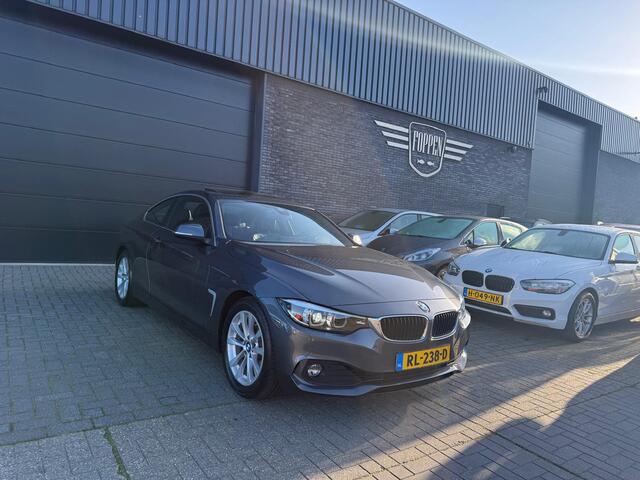 BMW 4-SERIE Coupé 420i High Executive | 1E EIGENAAR | 12MND GARANTIE | AUTOMAAT | SCHUIFDAK | DAB | LED | CARPLAY | LEDER | LMV | LANE |