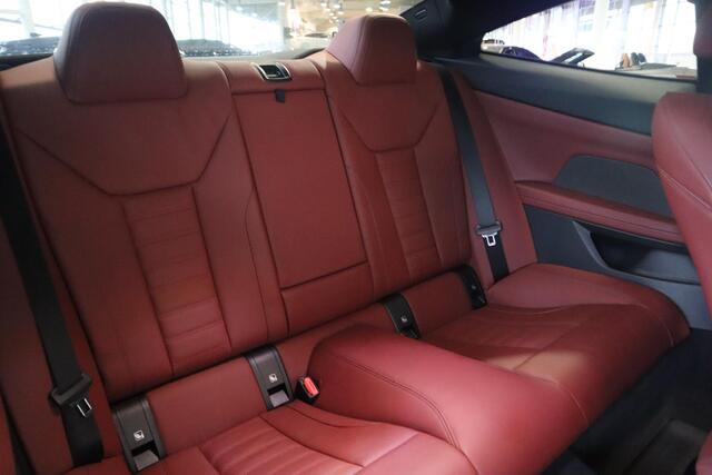 BMW 4-SERIE 420i BMW 4-serie 420i Coupé High Executive | M Sportpakket | Parking Assistant | Harman Kardon