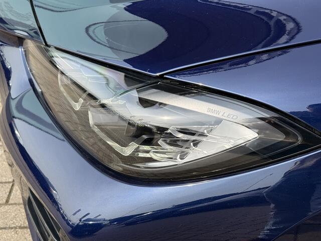 BMW 4-SERIE Cabrio M440i xDrive | Head-up | Harman/Kardon | Leder | 360 Camera | Stoel/Stuurverwarming