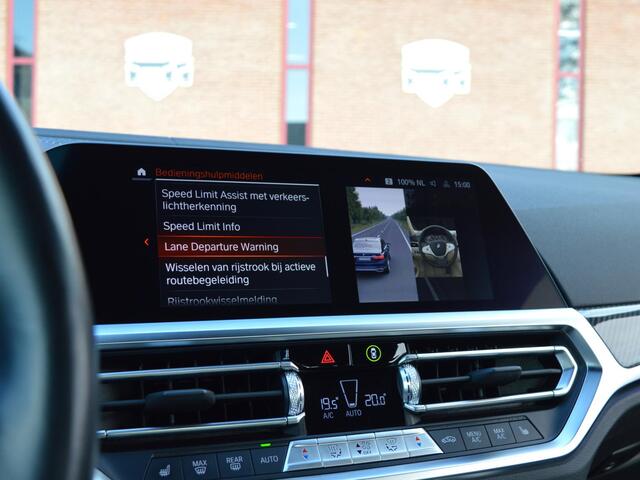 BMW 4-SERIE Cabrio M440i xDrive High Executive