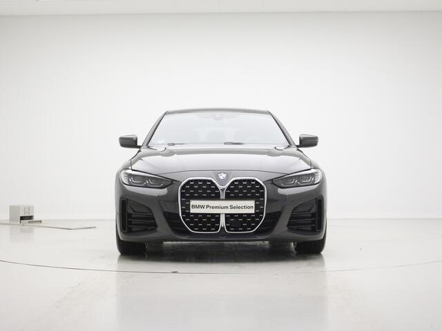 BMW 4-SERIE Gran Coupé 420i M-Sport | High Executive | Stoelverwarming | Hifi | Voorbereiding Driving Assistance | BMW Individual Dravitgrau