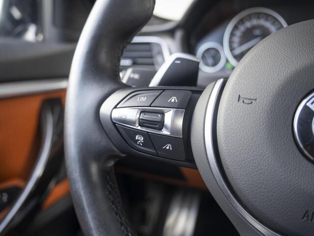 BMW 4-SERIE Gran Coupé 440i | M Sportpakket | Innovation Package | Stuurwielrand Verwarmd | Comfort Access | Stoelverwarming | Head-Up Display | 19''