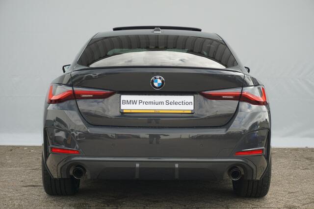 BMW 4-SERIE Gran Coupé 420i M Sport Pro / Harman Kardon / Schuif- Kanteldak / Stuurverwarming / Driving Assistant Professional