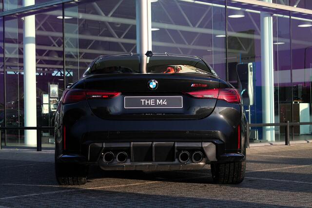 BMW 4-SERIE Coupé M4 CS High Executive Automaat / M Drive Professional / Adaptieve LED / M Carbon-keramische remmen / M Adaptief onderstel / Adaptieve LED / Comfort Access