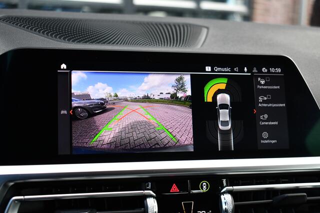 BMW 4-SERIE Coupé 420i M-Sport | NL-auto | Dravitgrau | 19inch | Laser | El-klep