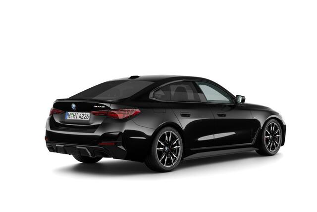 BMW 4-SERIE Gran Coupé M440i xDrive | M Sportpakket Pro | Innovation Pack | Comfort Pack