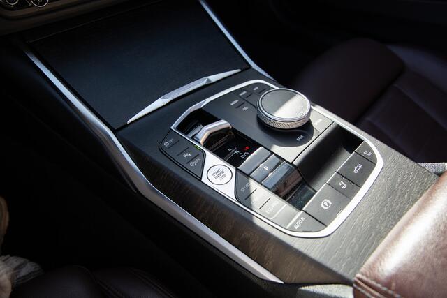 BMW 4-SERIE Cabrio 420i High Executive , Adap. cruise, Harman/kardon, stoelventilatie, Head-up display,