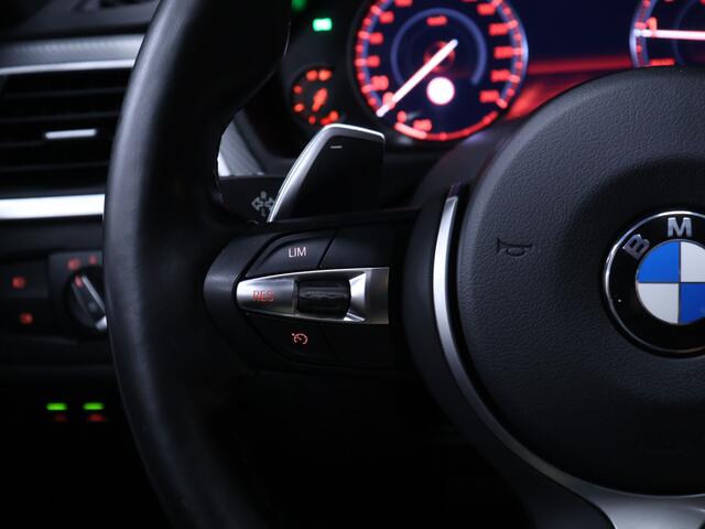 BMW 4-SERIE Gran Coupé 420i M Sport [SCHUIFKANTELDAK, HARMAN/KARDON, STOELVERWARMING, HEAD-UP DISPLAY, ACHTERUITRIJCAMERA, 360 CAMERA, PDC V+A, ADAPTIEVE LED, ELEKTRISCHE ACHTERKLEP, KEYLESS START, DODEHOEKDETECTIE, NAVIGATIE,