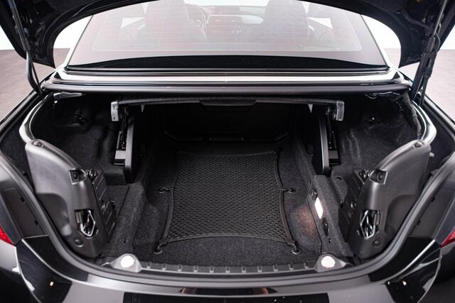 BMW 4-SERIE Cabrio 440i High Executive M Sport - Trekhaak - Air collar - Comfort Access - Cruise control - Stuurwielrand verwarmd - Head up - Harman Kardon - Navigatiesysteem Professional -