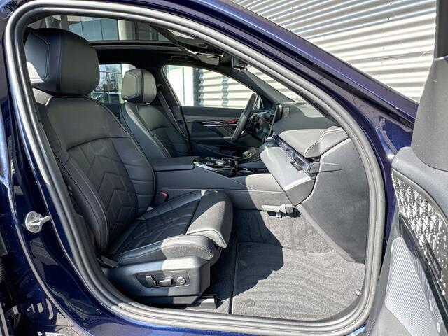 BMW 5-SERIE Sedan 550e xDrive