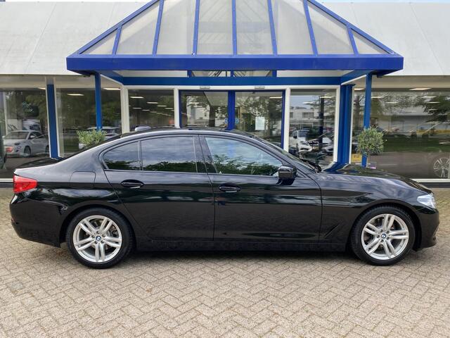 BMW 5-SERIE 520i