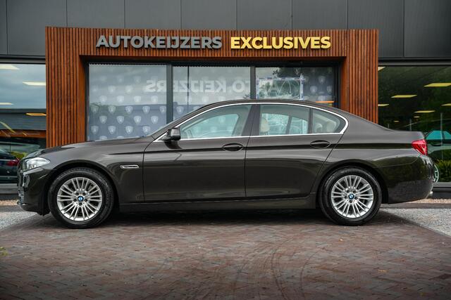 BMW 5-SERIE 520i Business Leer Navigatie PDC Stoelverw. Cruise