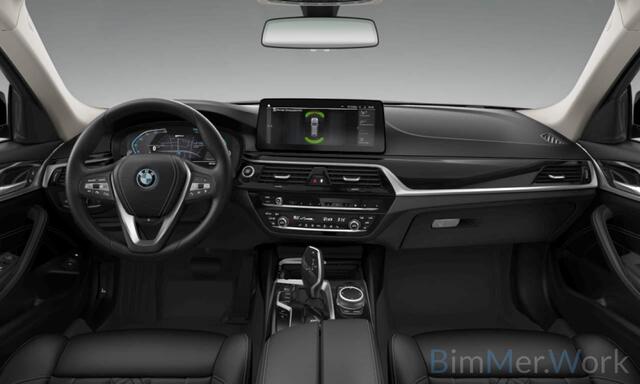 BMW 5-SERIE Touring 530e Executive | Driving Assistant | Adaptive Cruise | Trekhaak |