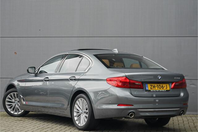 BMW 5-SERIE 530i High Ex Luxury Schuifdak Comfortstoel Navi Trekhaak Camera