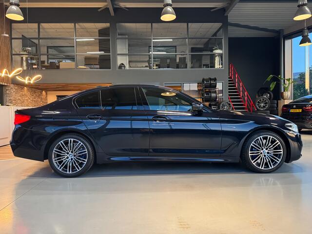 BMW 5-SERIE 540i High Executive M-Sport H+K HUD memory seats