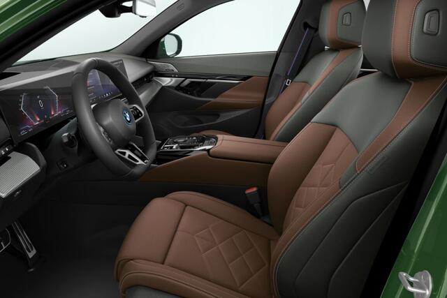BMW 5-SERIE Touring 530e M Sport Edition | M Sport Pro | Innovation Pack | Travel Pack | Comfort Pack | Trekhaak