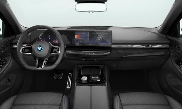 BMW 5-SERIE Touring 530e