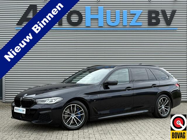 BMW 5-SERIE Touring 530e M Sport Touring Trekhaak Head-Up Display LED ACC Harman-Kardon Lederen interieur Carplay