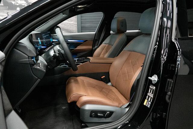 BMW 5-SERIE 550e xDrive *M-Sport Pro / Bowers & Wilkins / Panorama / HUD / Memory*