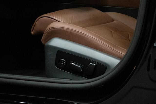 BMW 5-SERIE 550e xDrive *M-Sport Pro / Bowers & Wilkins / Panorama / HUD / Memory*