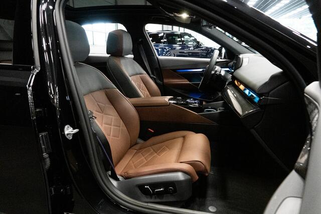 BMW 5-SERIE 550e xDrive *M-Sport Pro / Bowers & Wilkins / Panorama / HUD / Memory*