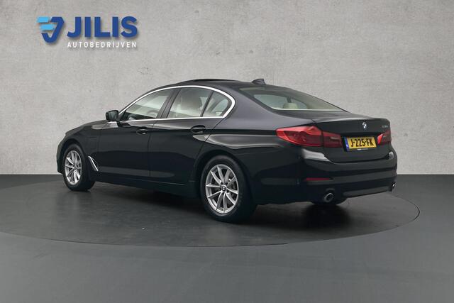 BMW 5-SERIE 530e iPerformance eDrive Edition | Schuifdak | Lederen bekleding | stoelverwarming | Parkeersensoren | Cruise control