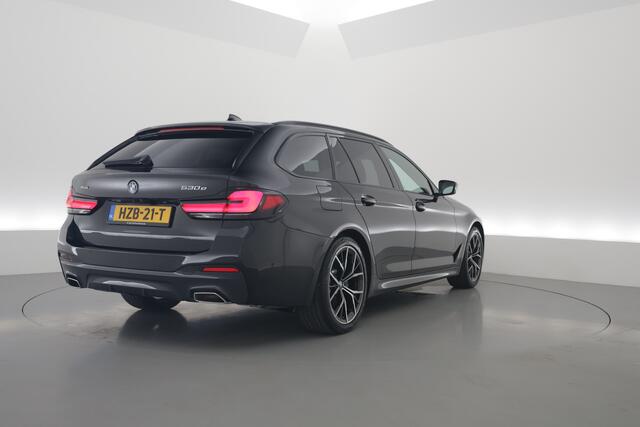 BMW 5-SERIE Touring 530e xDrive M Sport | Laser | Memory | Elek. Trekhaak | H&K Audio | HUD | Pano | Keyless | Dodehoek