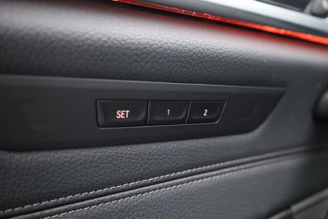 BMW 5-SERIE Touring 530e xDrive M Sport | Laser | Memory | Elek. Trekhaak | H&K Audio | HUD | Pano | Keyless | Dodehoek
