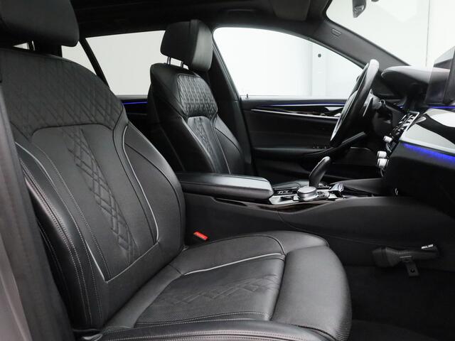 BMW 5-SERIE Touring 540i xDrive High Executive Edition | PANO | 360° | ADAPTIVE | HUD | LASER | H&K | MEMORY | STOELVENT. | STOEL- EN STUURVERW. | TREKHAAK