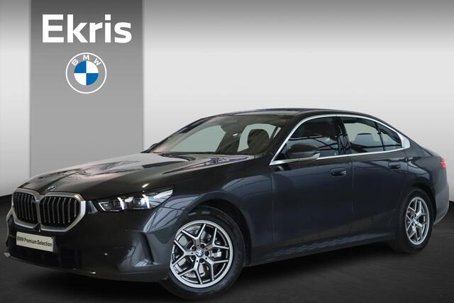 BMW 5-SERIE Sedan 520i Driving Assistant | Achteruitrijcamera