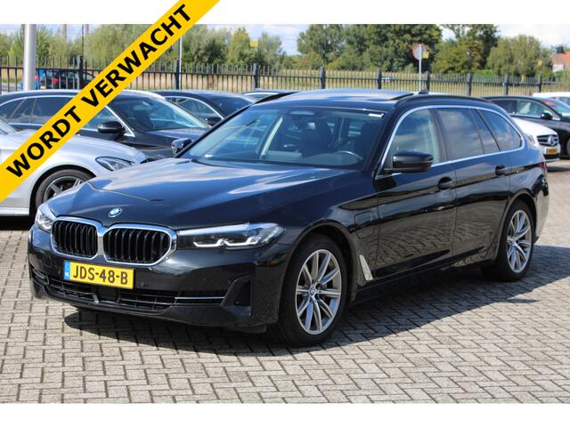 BMW 5-SERIE Touring 530e xDrive Business Edition Plus ACC LEDER PANORAMADAK TREKHAAK