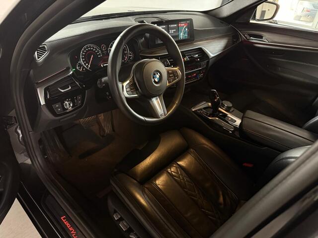 BMW 5-SERIE 530i High Executive Luxury [ HarmanKardon audio Nappa leder ]