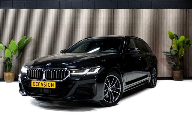 BMW 5-SERIE 5er - 530 e xDrive M Sport | H&K | Pano | Trekhaak |