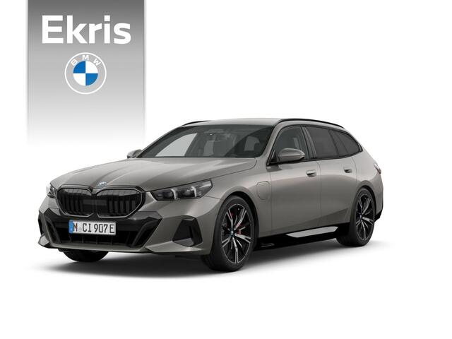 BMW 5-SERIE Touring 530e | M Sportpakket Pro | Individual lak | Travel Pack | Innovation Pack