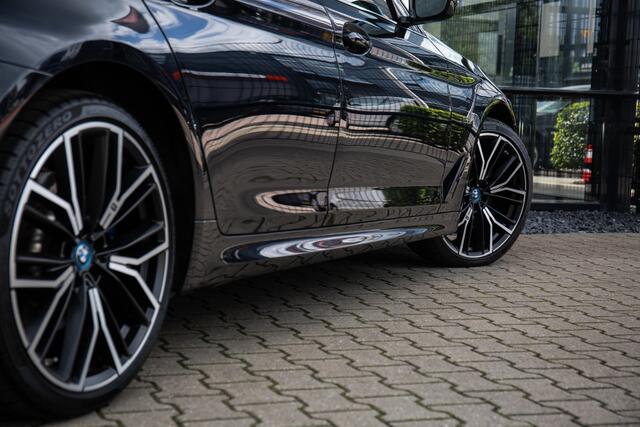 BMW 5-SERIE 545e xDrive Business Edition Plus M-Sport , Panoramadak, Adap. cruise,